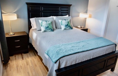 Prince George Casa | Stylish~Bright 3BR ~A/C~Near Hospital~Free WiFi~Dog Friendly