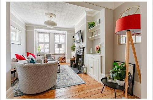 Brighton Casa | Stylish Brighton Haven, Sleeps 1 to 7, free parking
