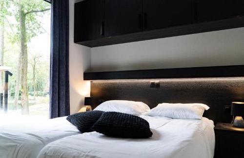 Bosgebied Hoenderloo Casa | Stylish Chalet in the Woods, cleaning included