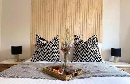 Perth Apartamento | Stylish & Chic Central Apartment with Hot Tub