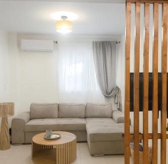 Stavroupoli Apartamento | Stylish city apartment Comfort and Cosiness for 4