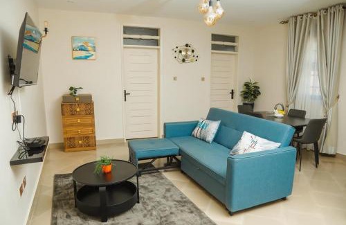 Entebbe Apartamento | Stylish Comfort at Bweya Suites, Modern Apartment on Entebbe Road
