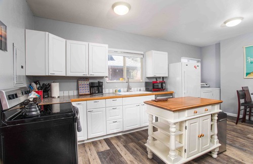 Crescent City Cabaña | Jedediah Smith Comfort ubicado a solo 10 minutos de Park & ​​River