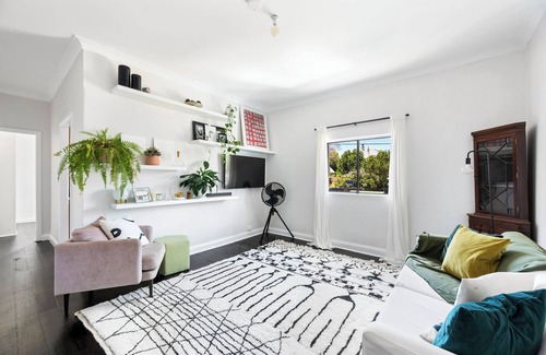 Lewisham Apartamento | Stylish, comfortable inner west 2 bedroom home with parking