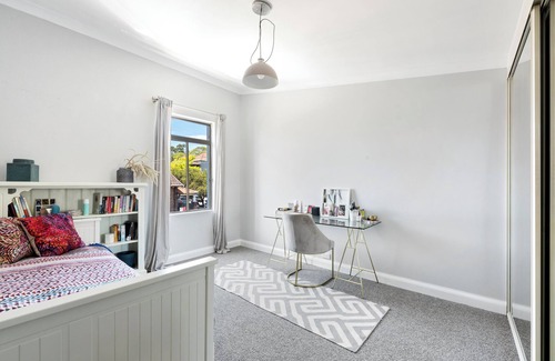 Lewisham Apartamento | Stylish, comfortable inner west 2 bedroom home with parking