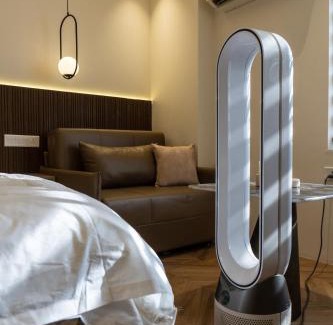 Jaypee Greens Apartamento | Stylish & Comfortable Studio near Expo Center Greater Noida opposite Metro