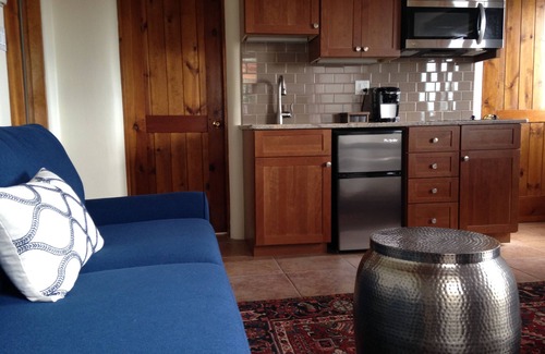 Taos Apartamento | Impresionante Vews de montaña! Elegante suite confortable. Fácil acceso a la ciudad y las laderas.