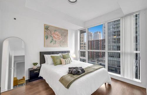 Mount Pleasant West Apartamento | Stylish Condo Stay - Heart of Midtown Toronto
