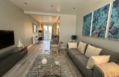 Earl Shilton Casa | Stylish Contemporary Home in Earl Shilton