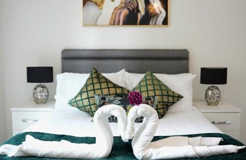 The Westside Apartamento | Stylish & Cosy Central Bham Apt