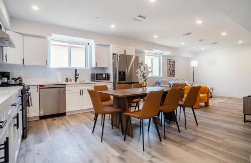 Downtown Los Angeles Casa | Stylish & Cozy Retreat Near USC & Downtown LA