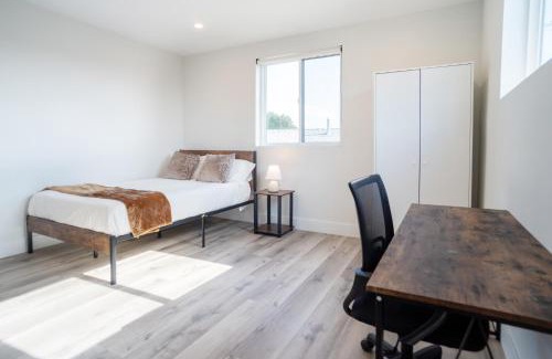 Downtown Los Angeles Casa | Stylish & Cozy Retreat Near USC & Downtown LA