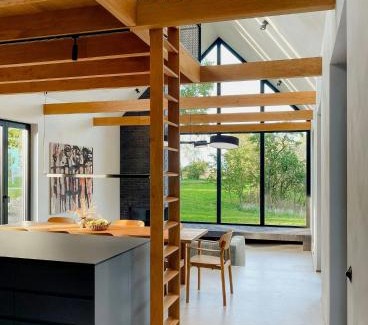 Grunow Casa | Stylish Design Retreat Near The Lake