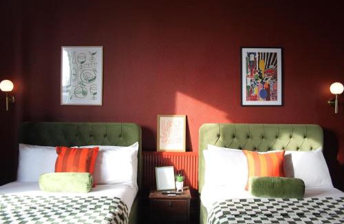 Bordesley Apartamento | Stylish Digbeth Apartment, Sleeps 12 Opposite Birmingham Coach Station, perfect for large groups contractors