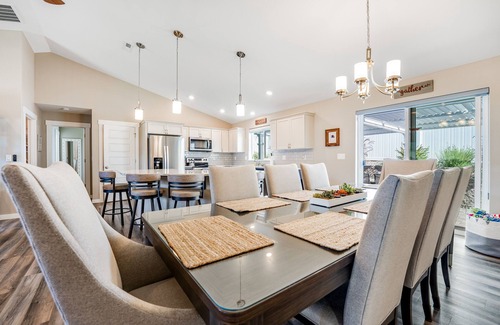 Manson Casa | Stylish, Dog-Friendly Home w/ a Private Pool, Hot Tub, Free WiFi, & Central AC