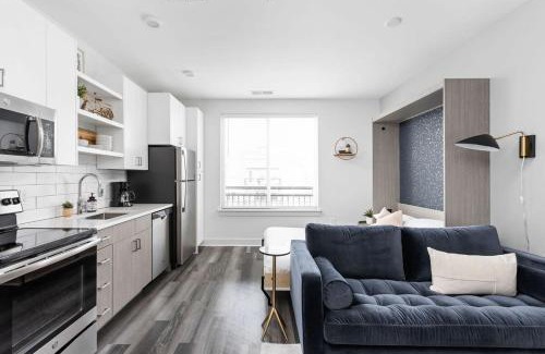 Cole-Noble District Apartamento | Stylish Downtown Studio by CozySuites
