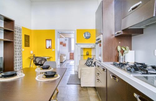 Navigli Apartamento | Stylish Duplex on Two Levels 15 Mins from Duomo