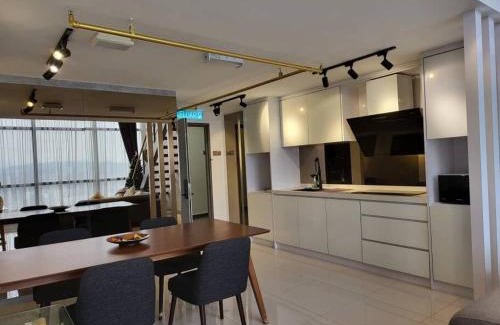 Petaling Jaya Apartamento | Stylish Duplex, Pinnacle PJ City #3A (2pax)