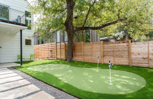 Blackshear-Prospect Hill Casa | Stylish Eastside Getaway Yard Pool Firepit & Golf Nearby