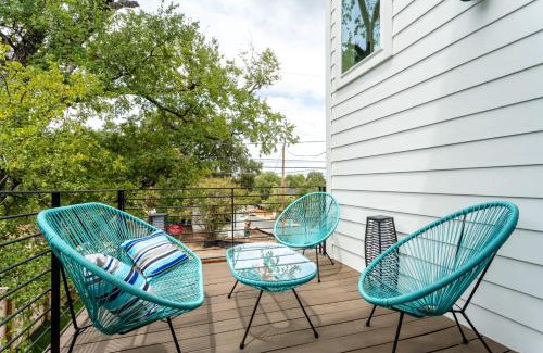 Blackshear-Prospect Hill Casa | Stylish Eastside Getaway Yard Pool Firepit & Golf Nearby
