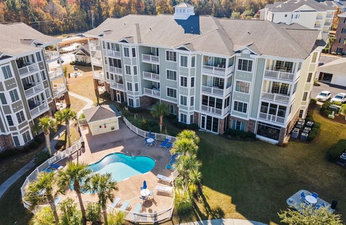 Central Myrtle Beach Condominio | Stylish & Elegant 2BR 2BA Villa