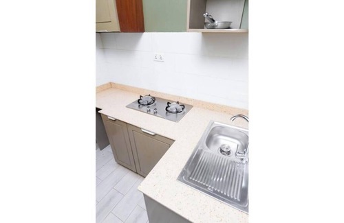 Prampram Apartamento | Stylish Escape with Pool at H Village