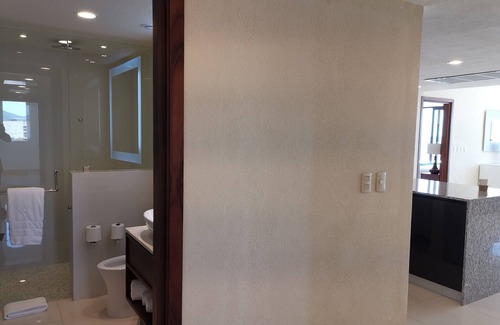 Santa Rosa Complejo | Stylish family-size condo at resort