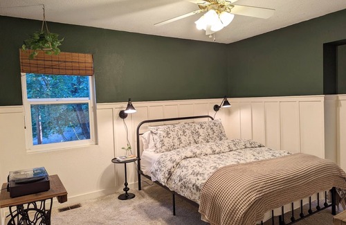 Nevada City Cabaña | Stylish Family Friendly Cottage in the Woods