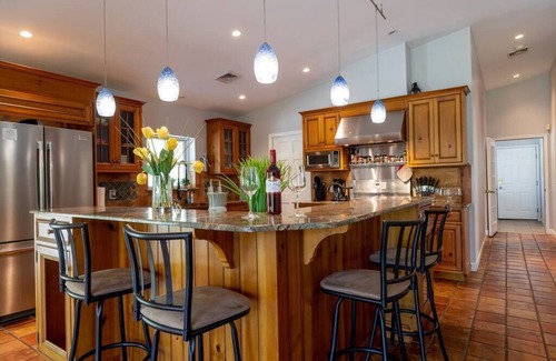 Town of Schodack Casa | Modern Farm Home 2hr NYC & BOS Peaceful WIFI