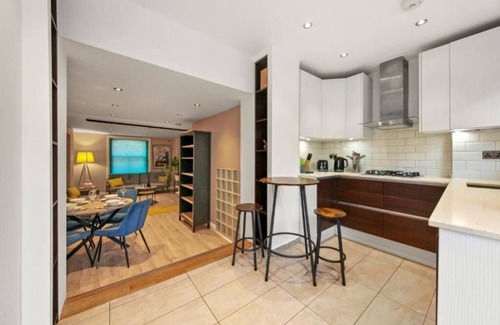 St. Pancras and Somers Town Apartamento | Stylish Flat | 5 min Walk Euston & Camden Sleeps 6