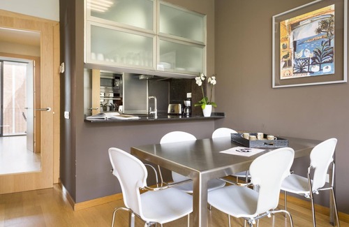 el Fort Pienc Apartamento | Elegante piso con piscina comunitaria para 8