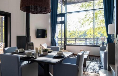 Maubray Casa | Stylish Forest Mansion Stay