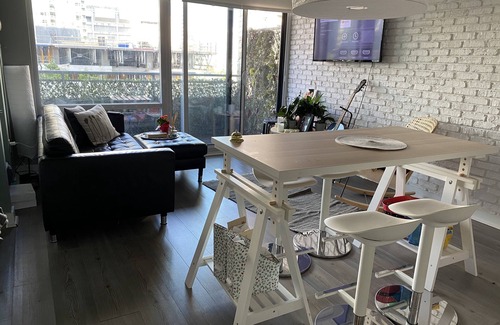 CityPlace Condominio | Stylish Fully Furnished 1 Bedroom Condo close to CN Tower