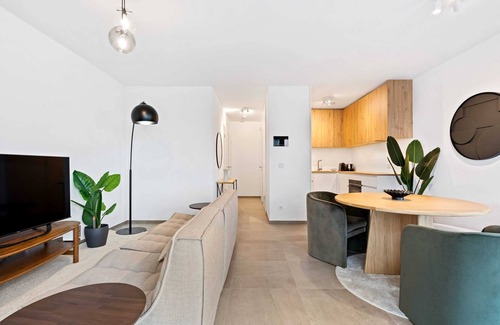 Gasperich Apartamento | Stylish Gasperich Apartment Near Cloche d’Or Mall