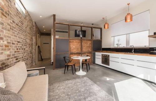 Camperdown Casa | Stylish Hipster Heaven in Camperdown