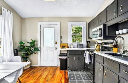 Old Fourth Ward Casa | Stylish & Historic 3-Bedroom Oasis in Prime Atlanta Location