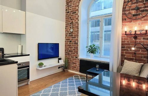 Old Town Apartamento | Stylish Historic Loft - Your Comfy Old Town Stop!