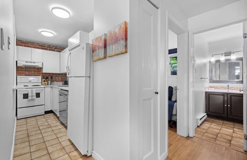 Downtown Halifax Apartamento | Stylish & Historic walk down in best DT location
