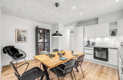 Sondervig Cabaña | Stylish holiday apartment centrally located in Søndervig - 1000