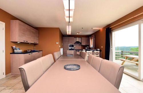 Hastiere-Lavaux Casa | Stylish holiday home in Hastière with terrace