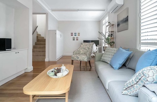 Newtown Casa | Stylish Home in the heart of Newtown
