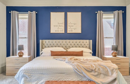 Snellville Casa | Stylish Home w/ loft and game areas -- 40 minutes from the city!