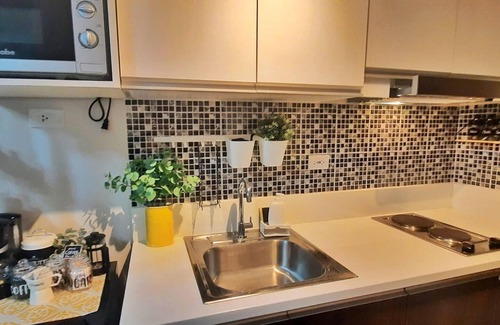 Salcedo Village Apartamento | Stylish&homey1-br Apartment in Makati