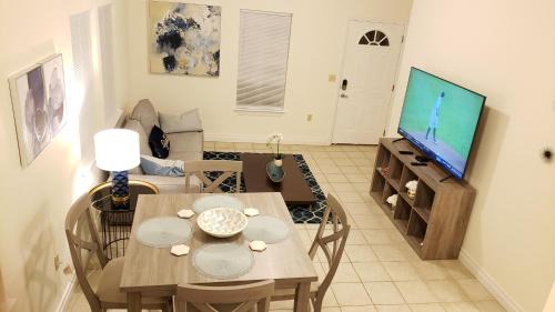 Gainesville Casa | Stylish House Near UF, VA, & Downtown Gainesville