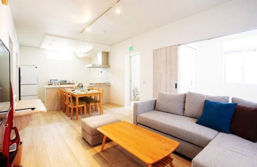 Ishikawa Casa | stylish House URUMA