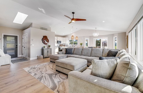 Fort Bragg Casa | Stylish house w/hot tub, fireplace, game room, beach access, sunset/ocean views