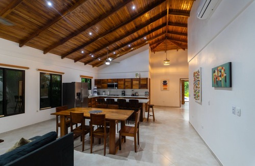 Sámara Casa | Stylish House w/private pool/patio Casa Mila walking distance to beach and town