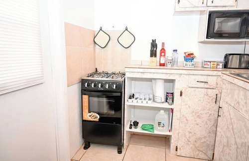 Rock Sound Apartamento | Island Comfort with Local Charm