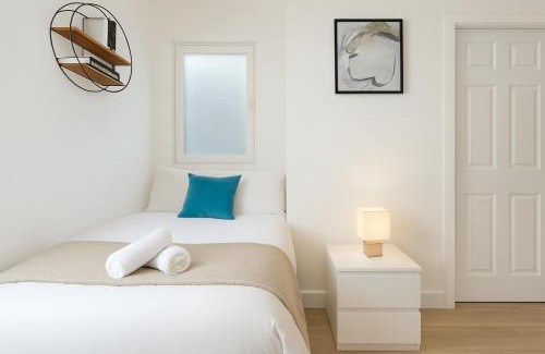 Deptford Apartamento | Stylish Large 3-bed Apartment, Quick Access to London Sights, Free Parking