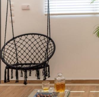Pasalimani Apartamento | Stylish Loft at Pasalimani 10min to Freatida Beach